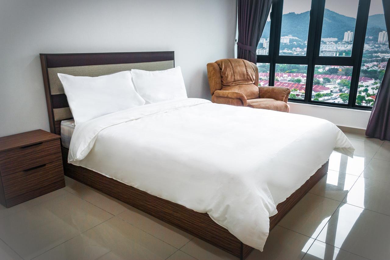 Lazy Traveler'S Suite By D Imperio Homestay George Town  Kültér fotó