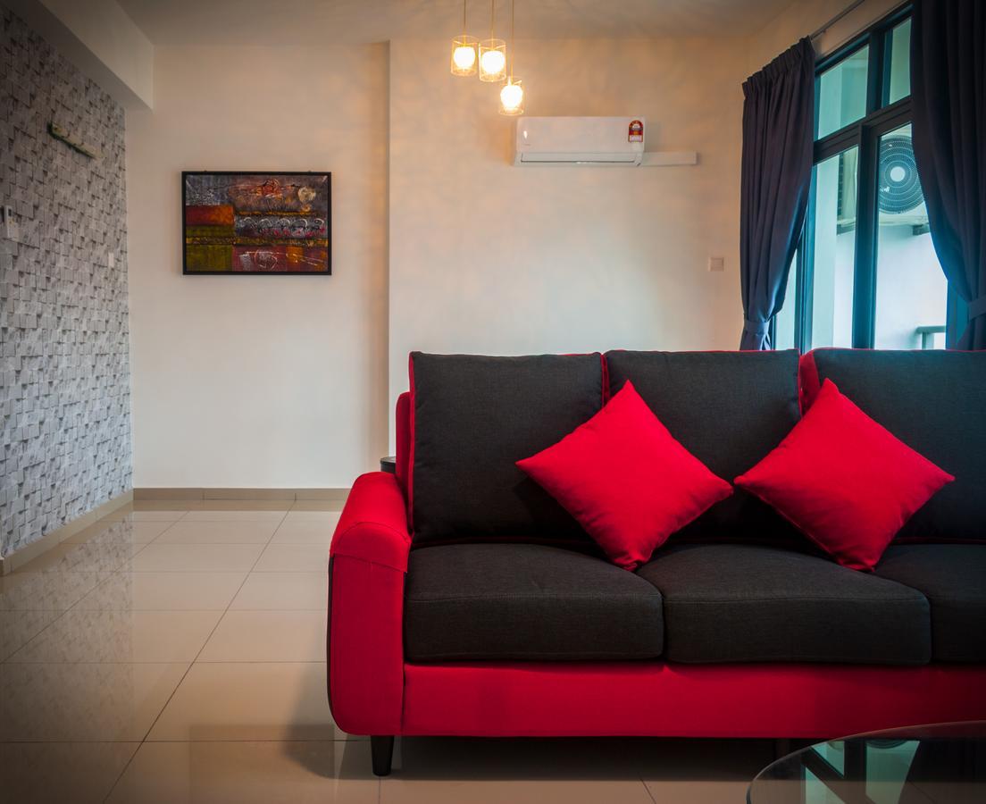 Lazy Traveler'S Suite By D Imperio Homestay George Town  Kültér fotó